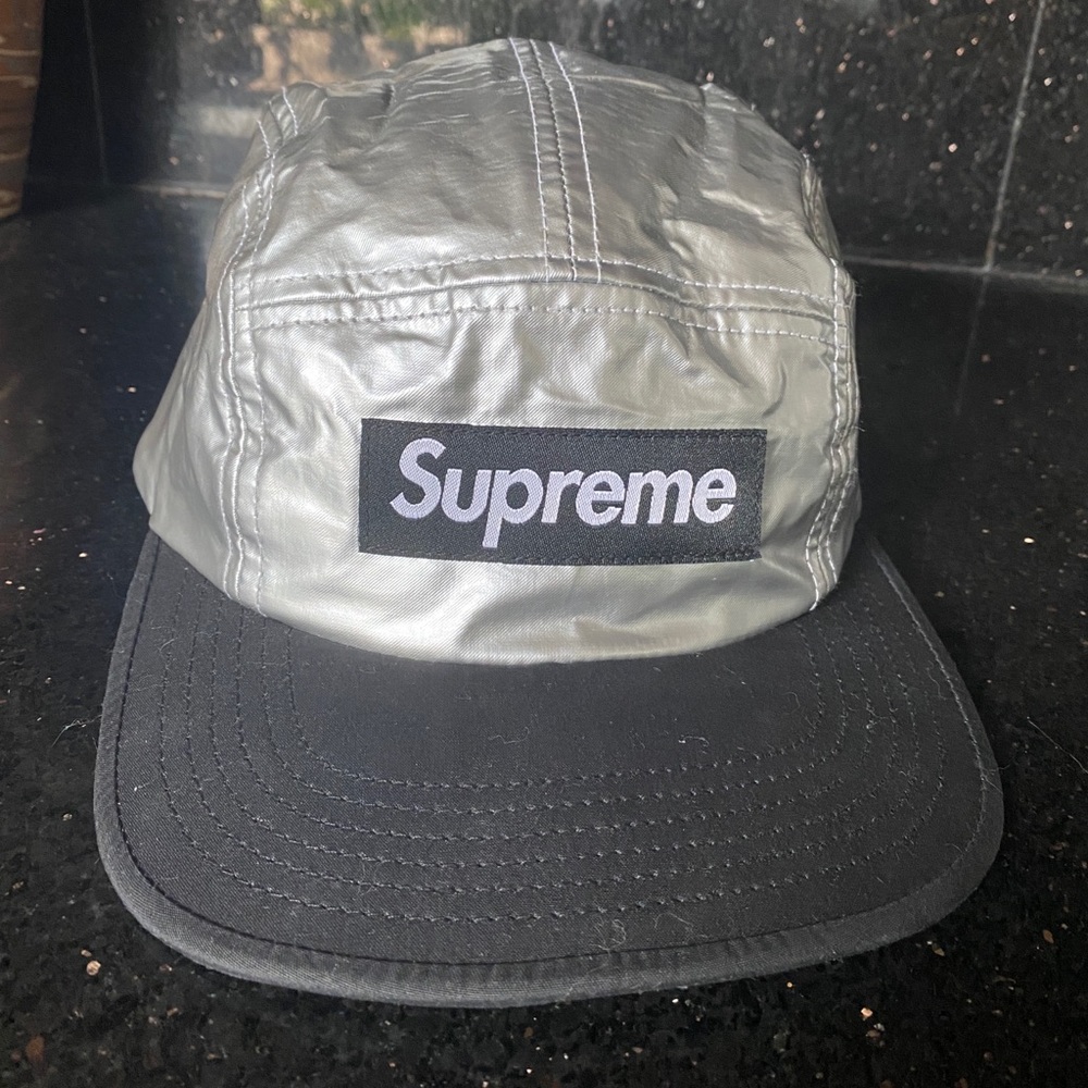 Supreme unisex cap